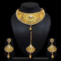 Conjunto joyas doradas de la india